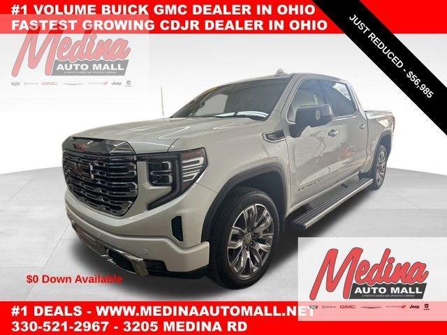 2023 GMC Sierra 1500 Vehicle Photo in MEDINA, OH 44256-9631