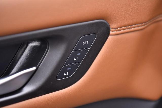 2025 Nissan Pathfinder Vehicle Photo in Ballwin, MO 63011