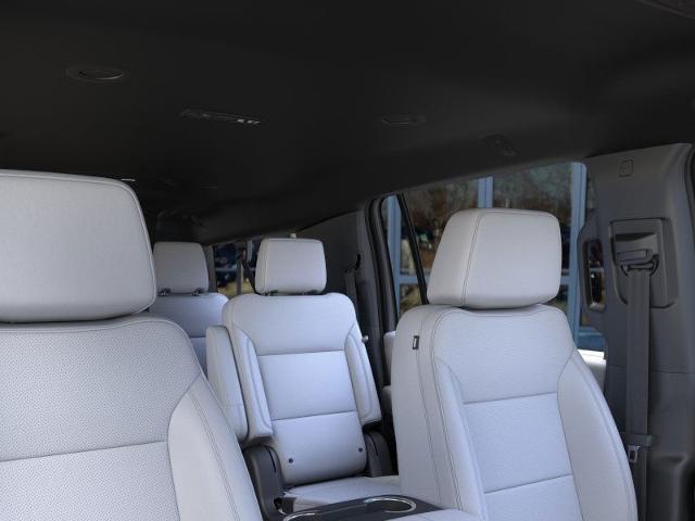 2025 Chevrolet Suburban Vehicle Photo in NEENAH, WI 54956-2243