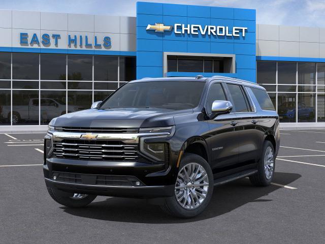 2025 Chevrolet Suburban Vehicle Photo in Roslyn, NY 11576