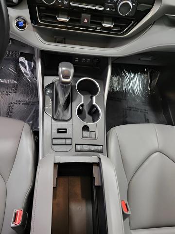 2022 Toyota Highlander Vehicle Photo in Oshkosh, WI 54904