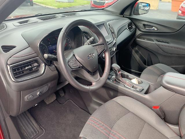 2022 Chevrolet Equinox Vehicle Photo in MOON TOWNSHIP, PA 15108-2571