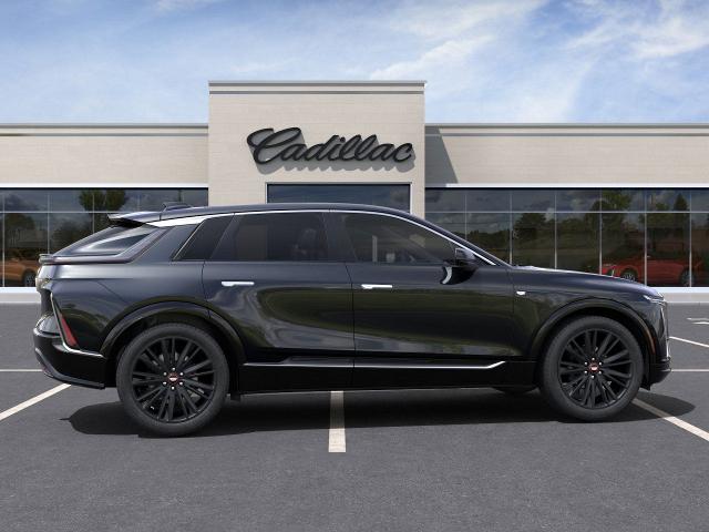 2025 Cadillac LYRIQ Vehicle Photo in SMITHTOWN, NY 11787-5023