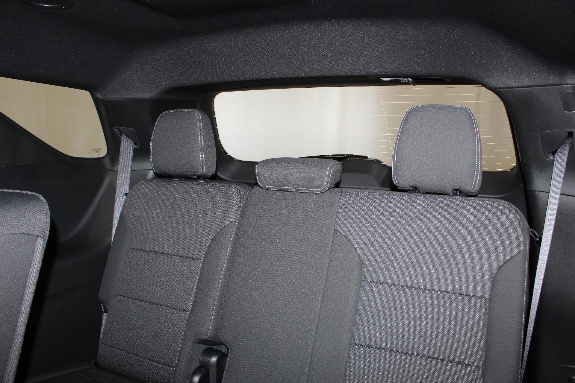 2025 Chevrolet Traverse Vehicle Photo in NORTHAMPTON, MA 01060-1120