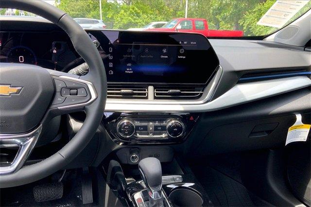 2025 Chevrolet Trax Vehicle Photo in KANSAS CITY, MO 64114-4502