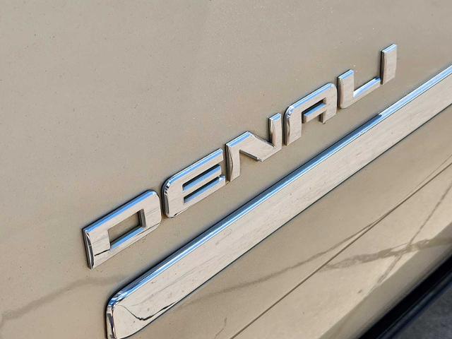2013 GMC Yukon Vehicle Photo in DENTON, TX 76210-9321