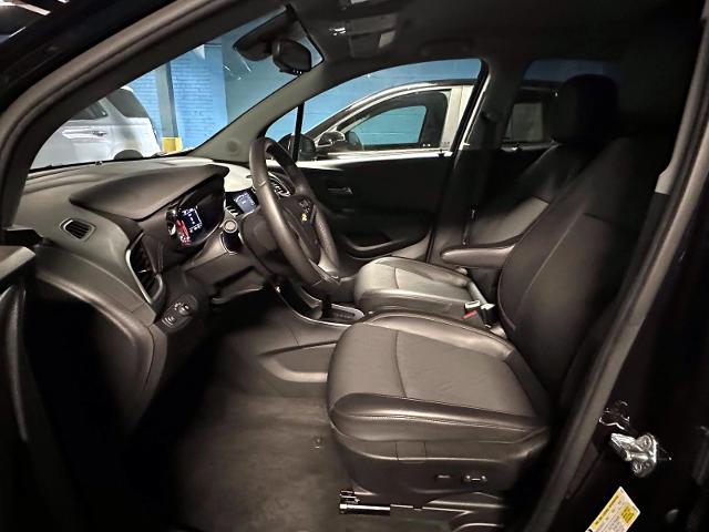 2022 Chevrolet Trax Vehicle Photo in Roslyn, NY 11576