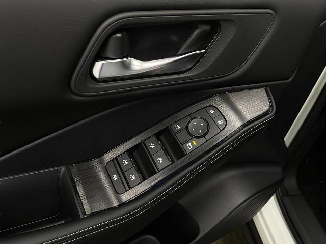2025 Nissan Rogue Vehicle Photo in Appleton, WI 54913