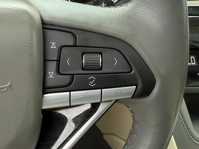 2023 Cadillac XT6 Vehicle Photo in MADISON, WI 53713-3220