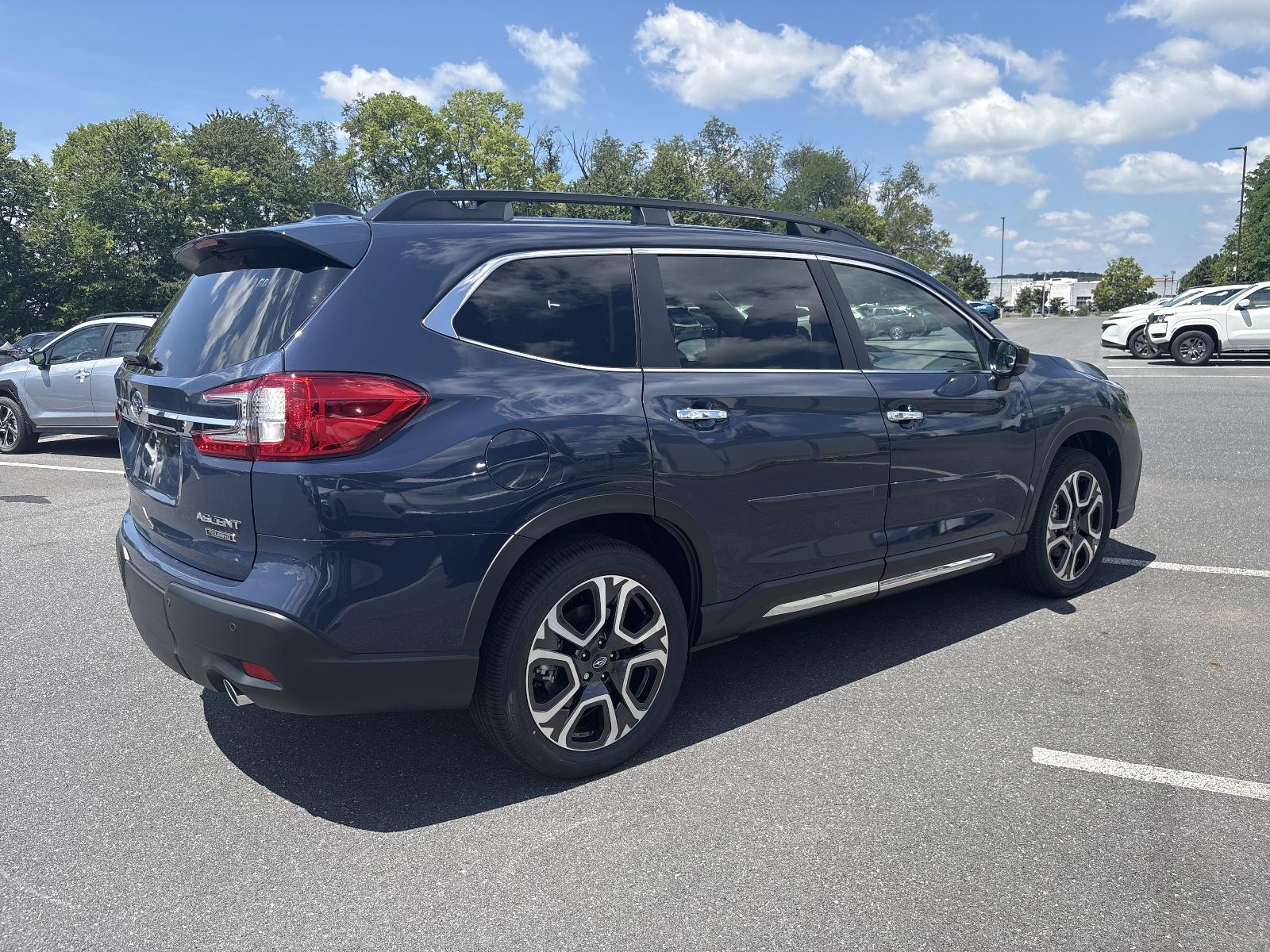 2025 Subaru Ascent Vehicle Photo in Mechanicsburg, PA 17050