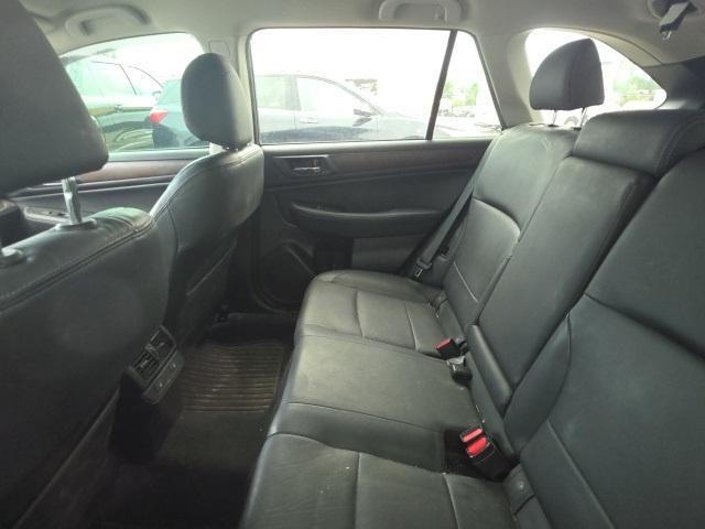 2016 Subaru Outback Vehicle Photo in ENGLEWOOD, CO 80113-6708