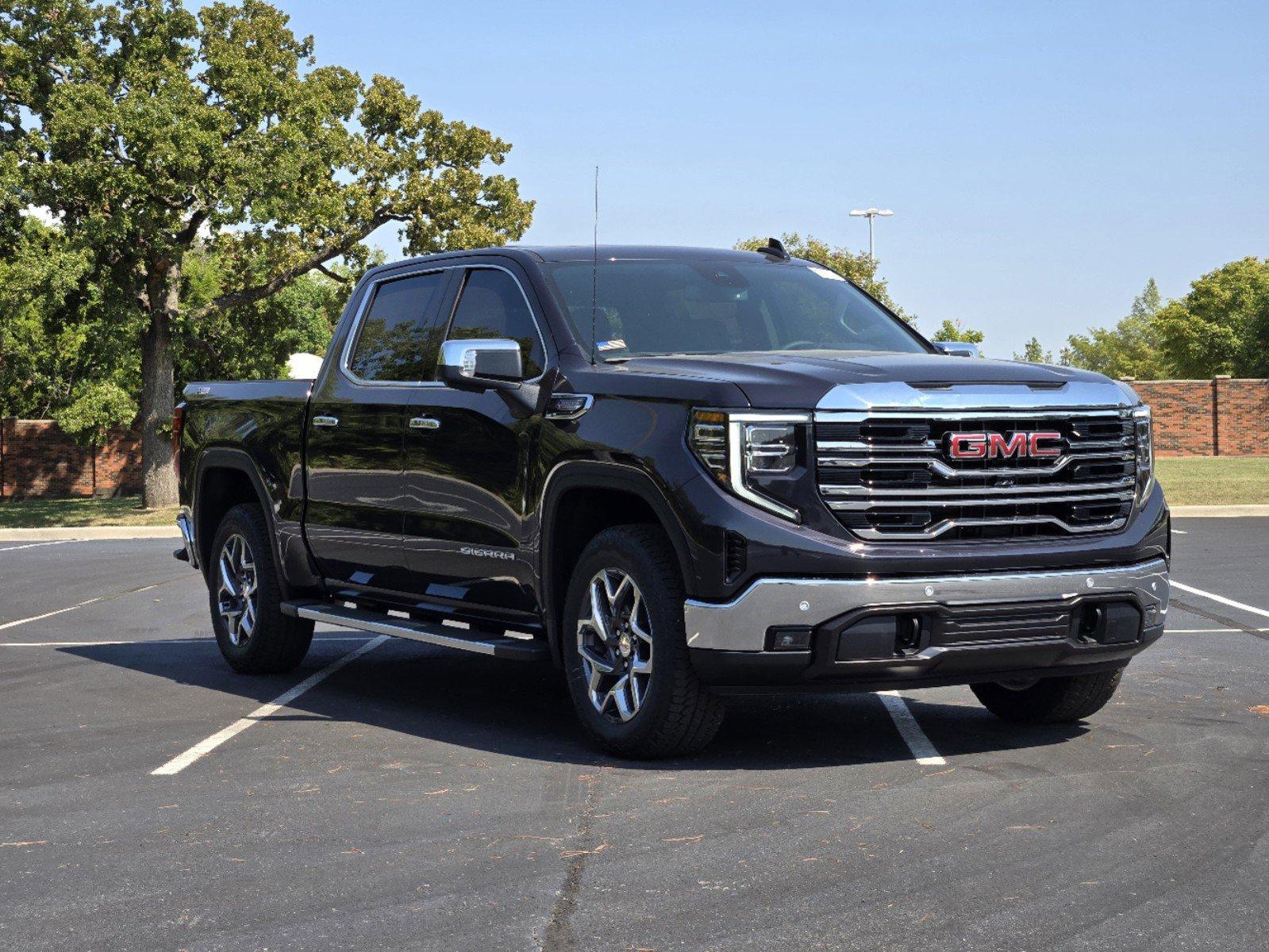 2025 GMC Sierra 1500 Vehicle Photo in DALLAS, TX 75209-3016