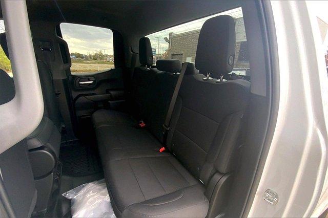 2025 Chevrolet Silverado 1500 Vehicle Photo in KANSAS CITY, MO 64114-4502