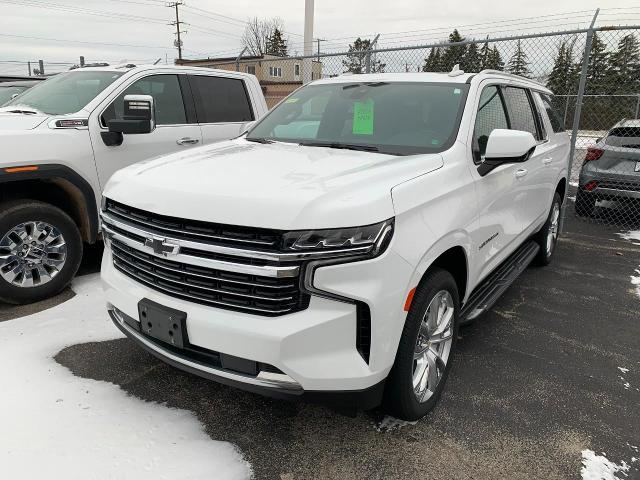 2021 Chevrolet Suburban Vehicle Photo in APPLETON, WI 54914-4656