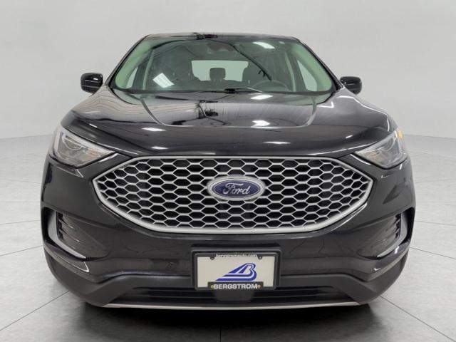 2024 Ford Edge Vehicle Photo in Oshkosh, WI 54901