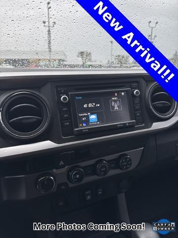 2018 Toyota Tacoma Vehicle Photo in Puyallup, WA 98371