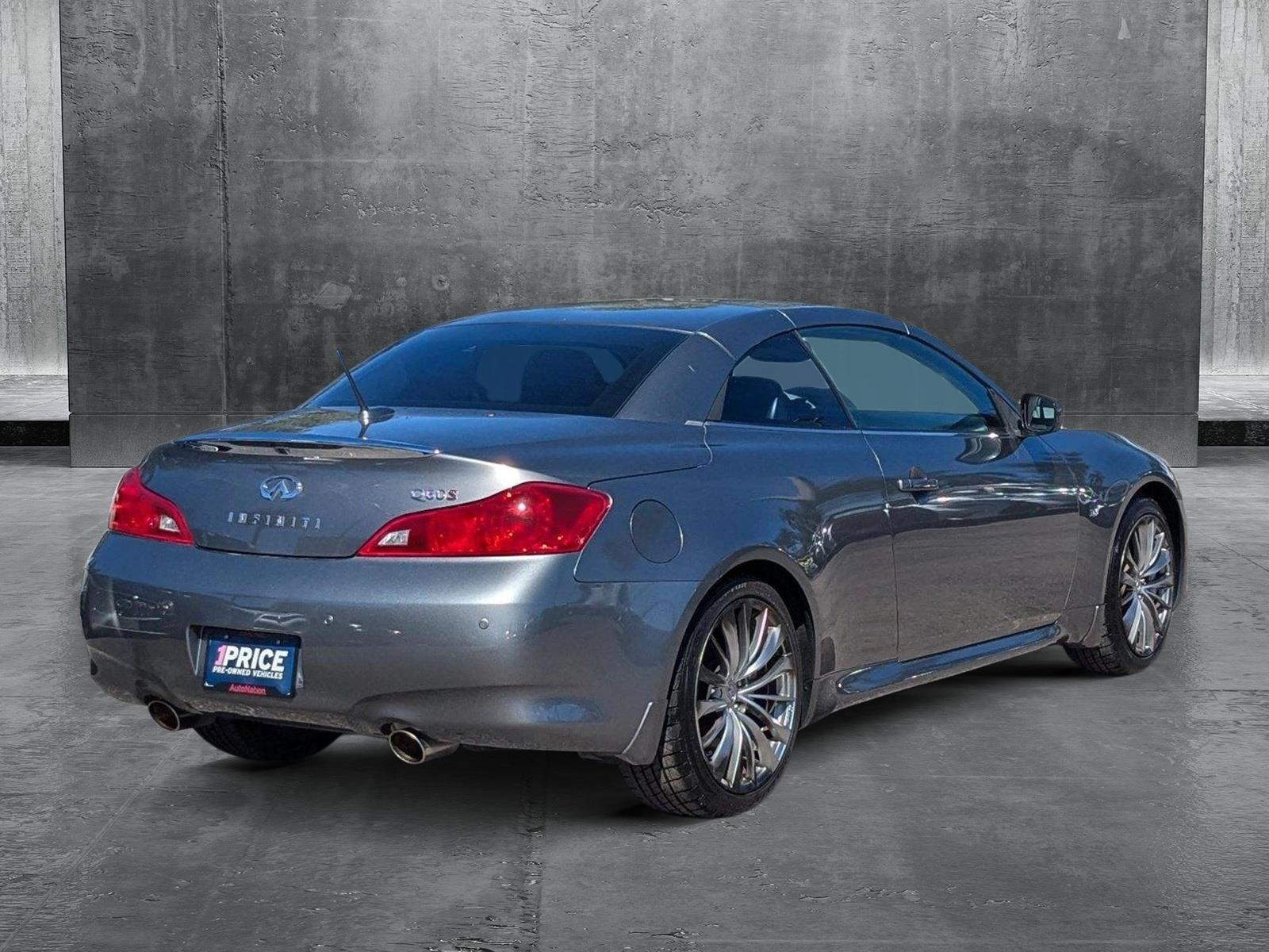 2015 INFINITI Q60 Vehicle Photo in Tampa, FL 33614