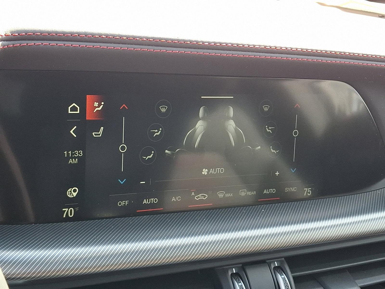 2025 Alfa Romeo Stelvio Vehicle Photo in Willow Grove, PA 19090