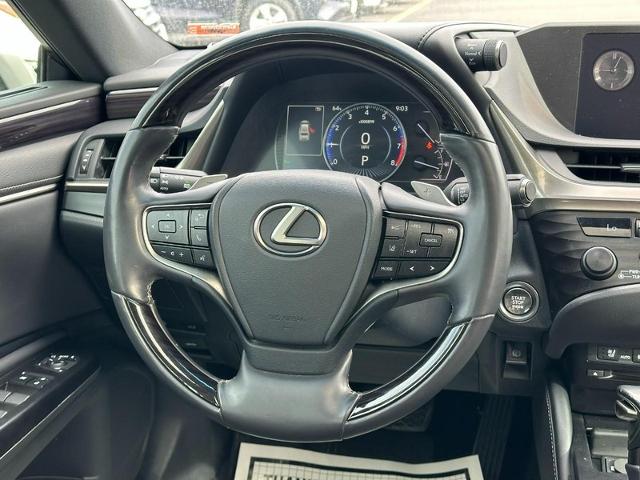 2020 Lexus ES 350 Vehicle Photo in COLUMBIA, MO 65203-3903