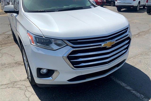 2020 Chevrolet Traverse Vehicle Photo in TOPEKA, KS 66609-0000