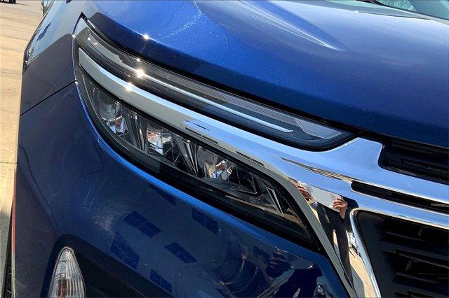 2022 Chevrolet Equinox Vehicle Photo in TOPEKA, KS 66609-0000