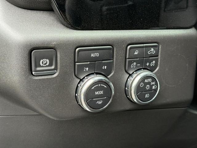 2025 GMC Sierra 1500 Vehicle Photo in COLUMBIA, MO 65203-3903