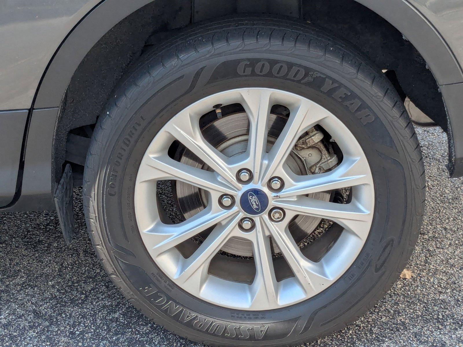 2018 Ford Escape Vehicle Photo in Miami, FL 33015