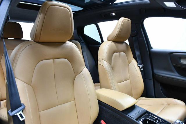 2019 Volvo XC40 Vehicle Photo in DALLAS, TX 75235
