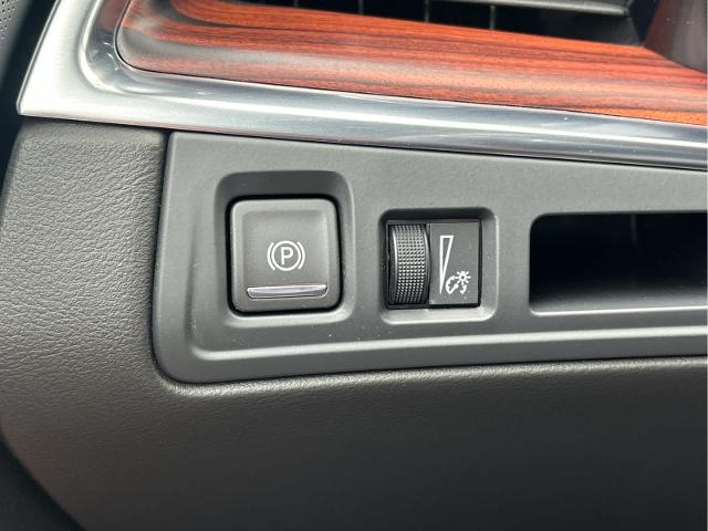 2024 Cadillac XT5 Vehicle Photo in Grapevine, TX 76051