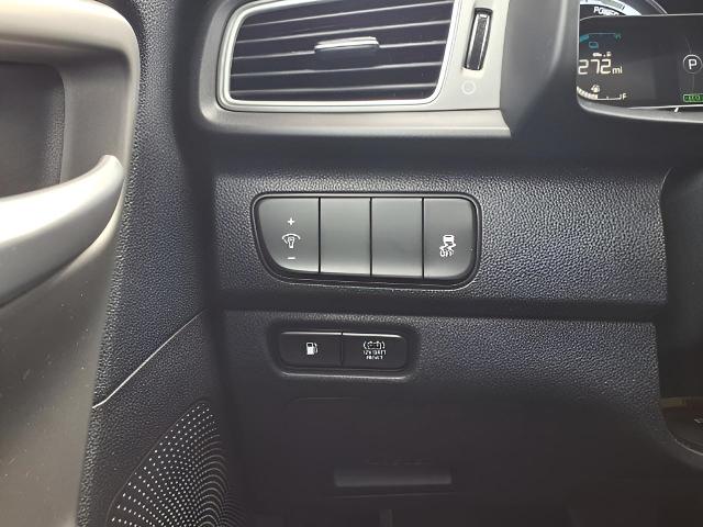 2017 Kia Niro Vehicle Photo in Oshkosh, WI 54904