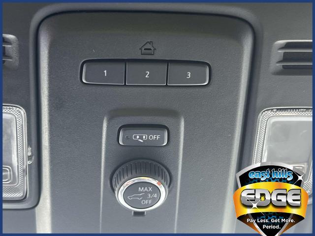2023 Chevrolet Suburban Vehicle Photo in Roslyn, NY 11576
