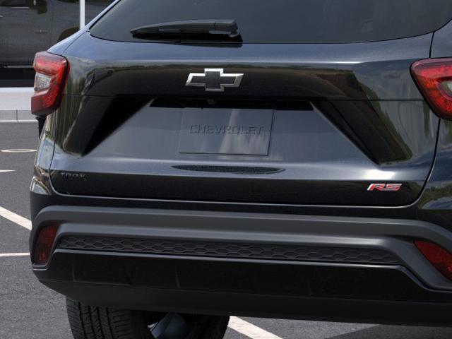 2025 Chevrolet Trax Vehicle Photo in Roslyn, NY 11576