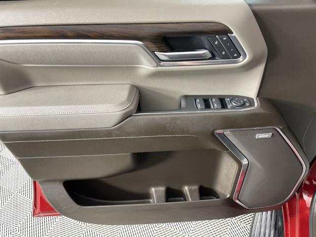 2025 GMC Sierra 1500 Vehicle Photo in GILBERT, AZ 85297-0402