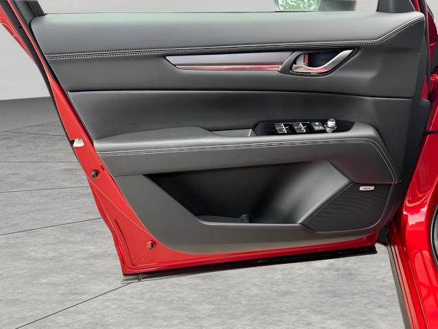 2025 Mazda CX-5 Vehicle Photo in Green Bay, WI 54304