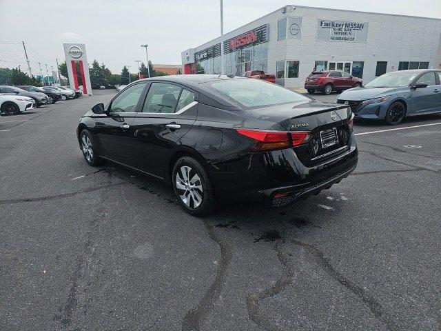 2025 Nissan Altima Vehicle Photo in Harrisburg, PA 17111-1033