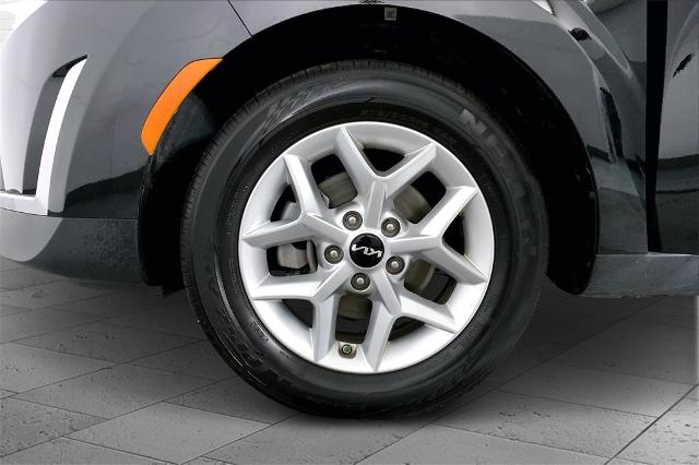 2024 Kia Soul Vehicle Photo in Lees Summit, MO 64086