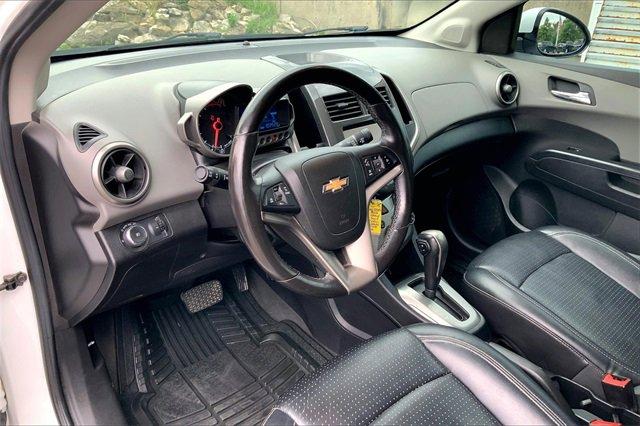 2016 Chevrolet Sonic Vehicle Photo in KANSAS CITY, MO 64114-4502