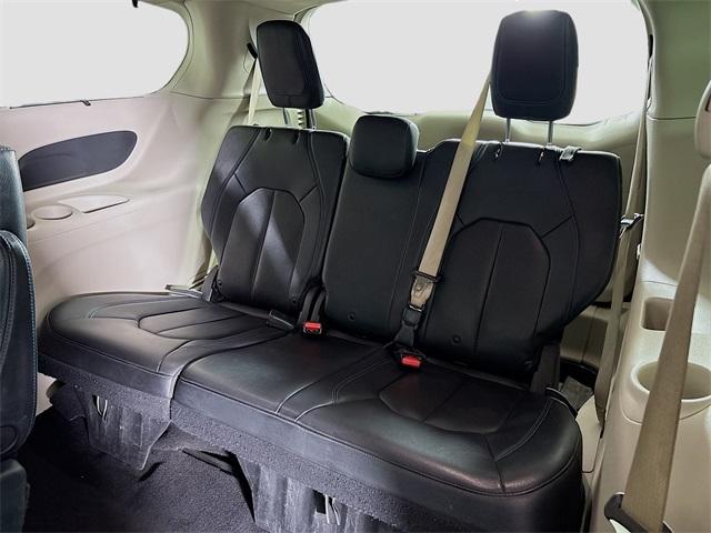 2021 Chrysler Pacifica Vehicle Photo in Puyallup, WA 98371