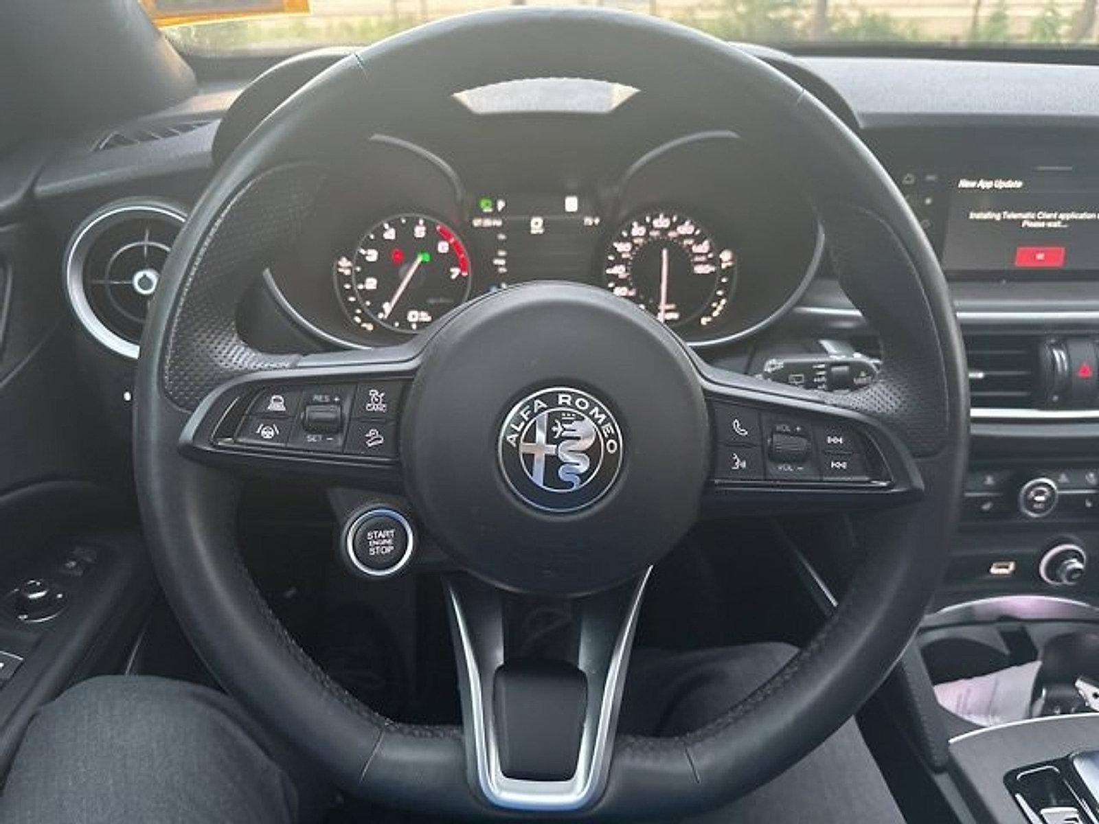 2022 Alfa Romeo Stelvio Vehicle Photo in Willow Grove, PA 19090