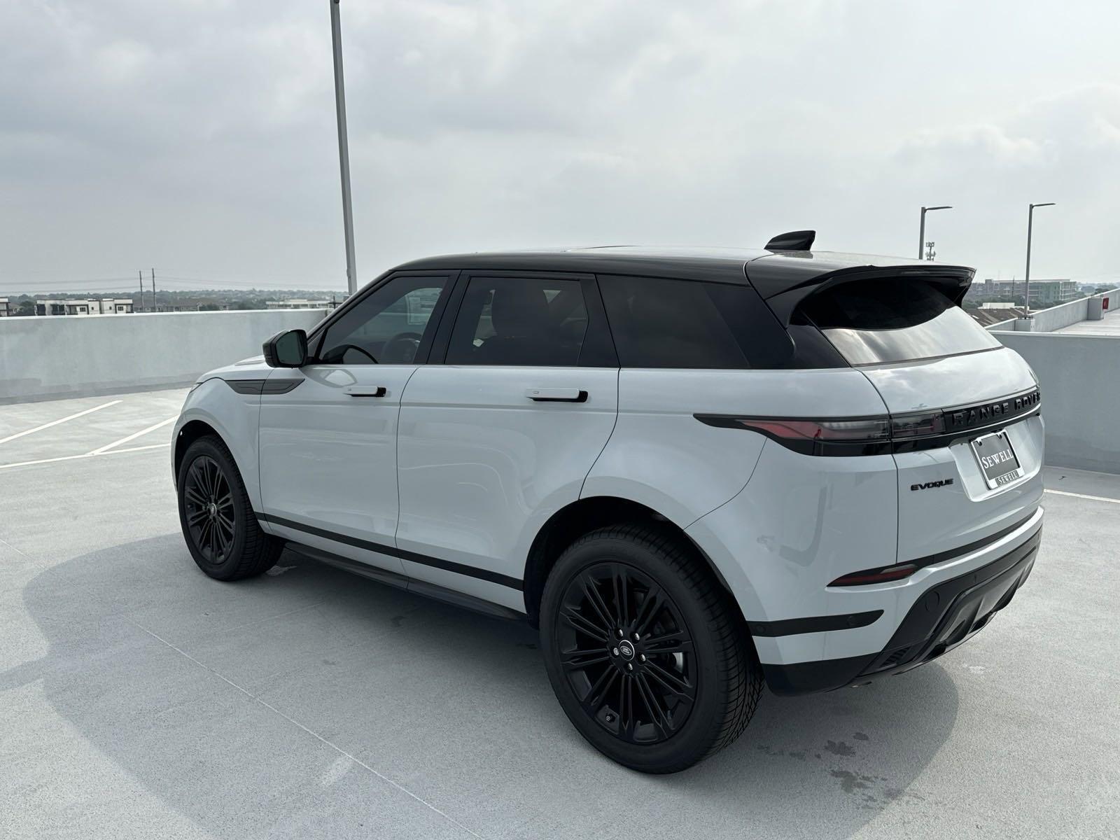 2024 Range Rover Evoque Vehicle Photo in AUSTIN, TX 78717