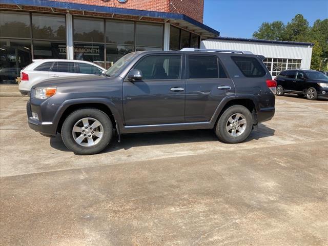 2013 Toyota 4Runner SR5 photo 3