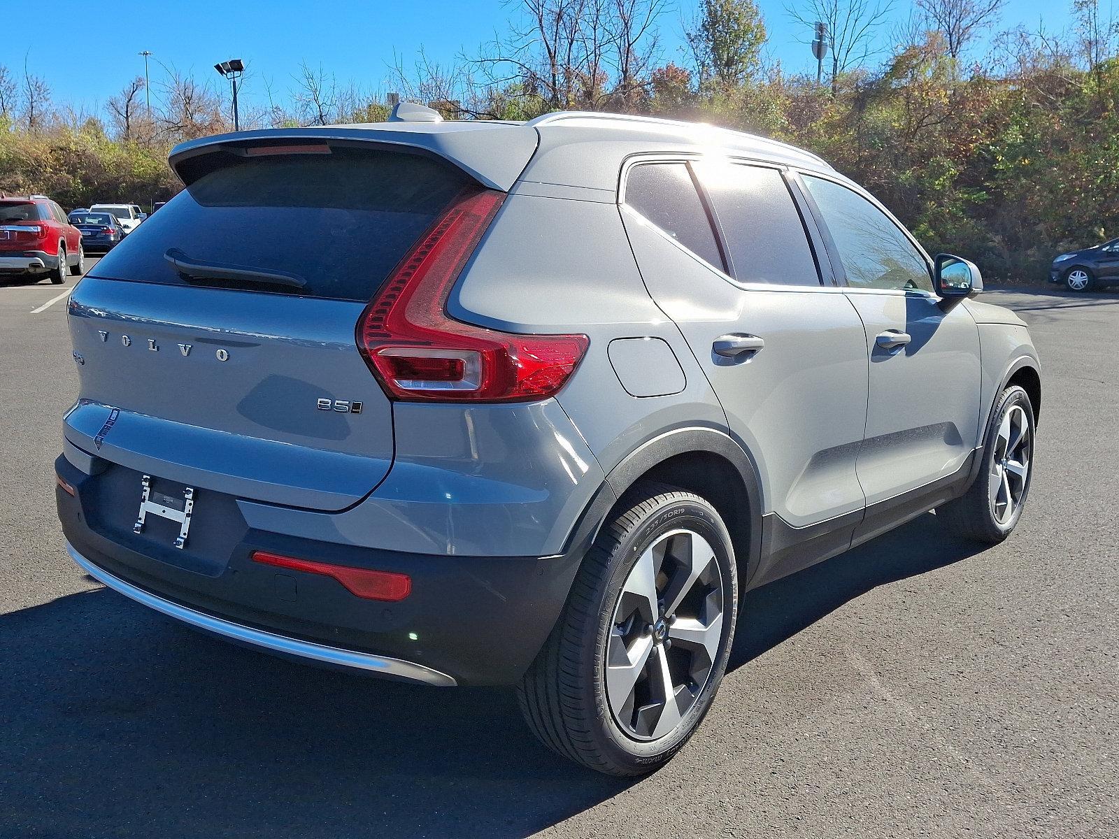 2025 Volvo XC40 Vehicle Photo in Trevose, PA 19053