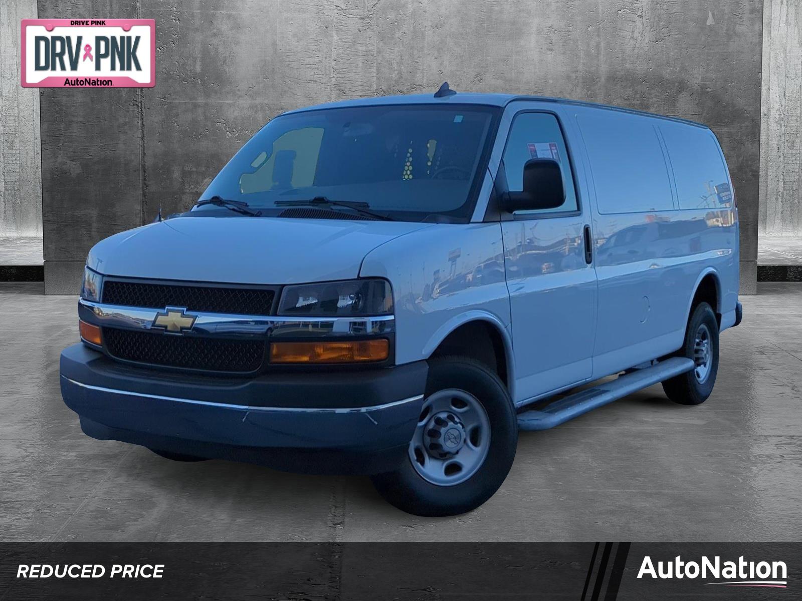 2022 Chevrolet Express Cargo Van Vehicle Photo in Memphis, TN 38115