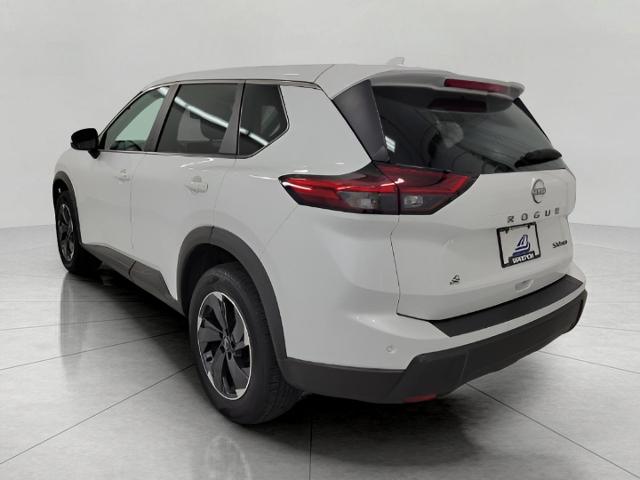 2024 Nissan Rogue Vehicle Photo in Oshkosh, WI 54904