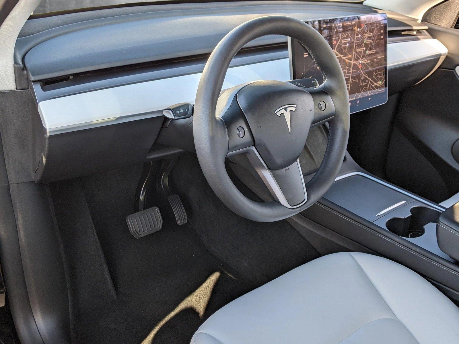 2022 Tesla Model Y Vehicle Photo in TIMONIUM, MD 21093-2300