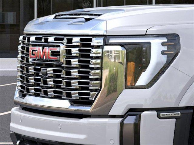 2025 GMC Sierra 3500 HD Vehicle Photo in PUYALLUP, WA 98371-4149