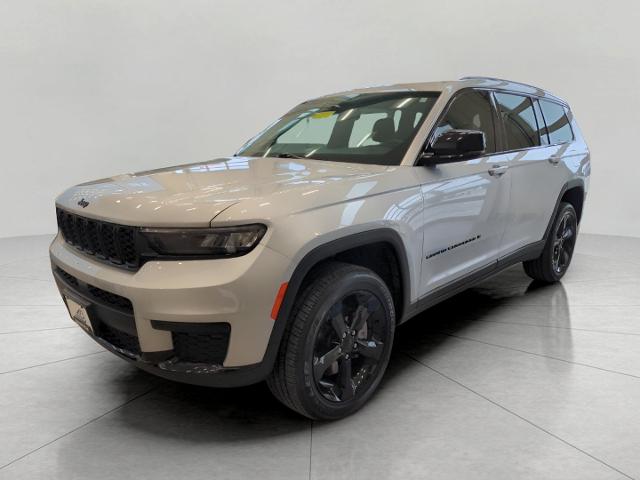 2024 Jeep Grand Cherokee L Vehicle Photo in Green Bay, WI 54304