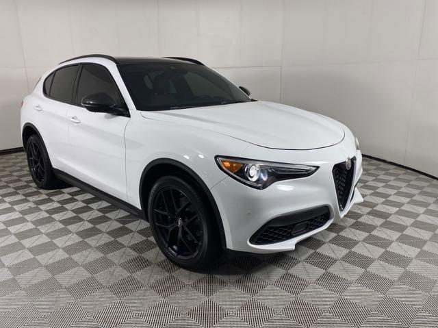 2019 Alfa Romeo Stelvio Vehicle Photo in MEDINA, OH 44256-9001