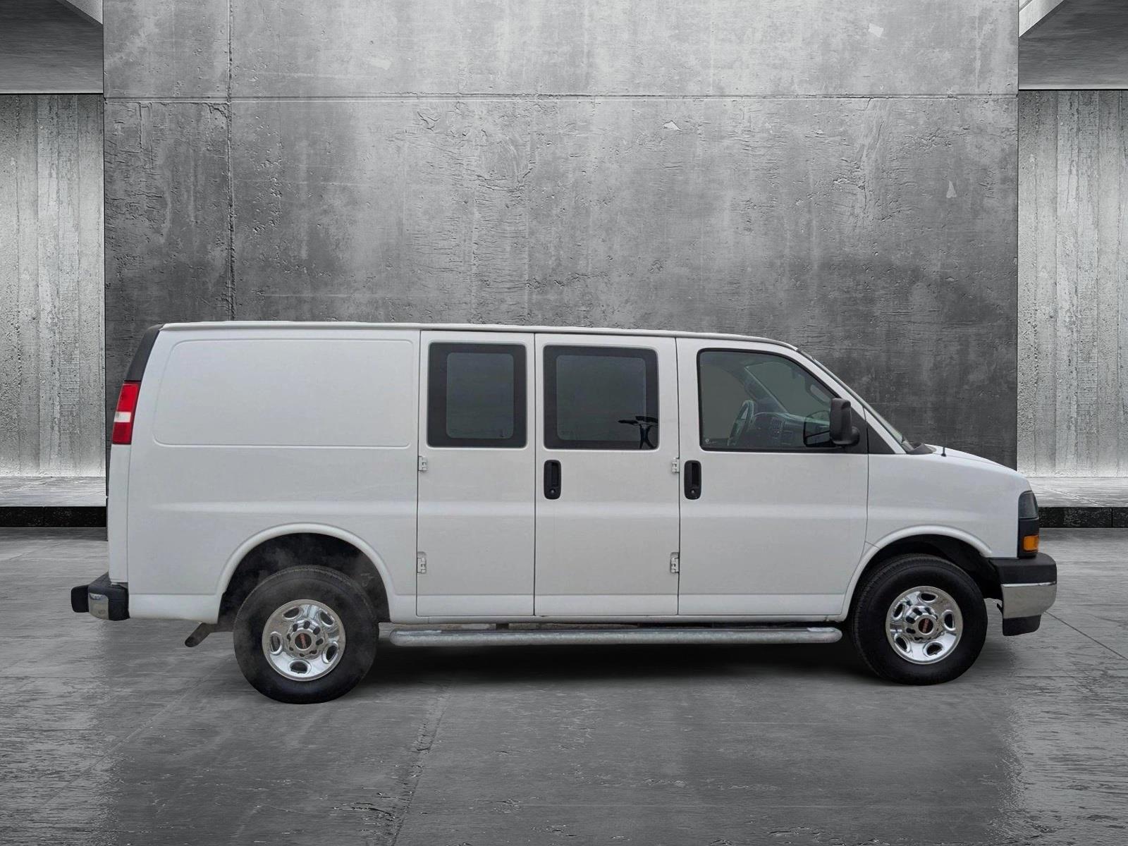 2022 GMC Savana Cargo 2500 Vehicle Photo in MIAMI, FL 33134-2699