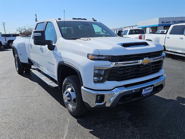 2025 Chevrolet Silverado 3500 HD Vehicle Photo in EASTLAND, TX 76448-3020